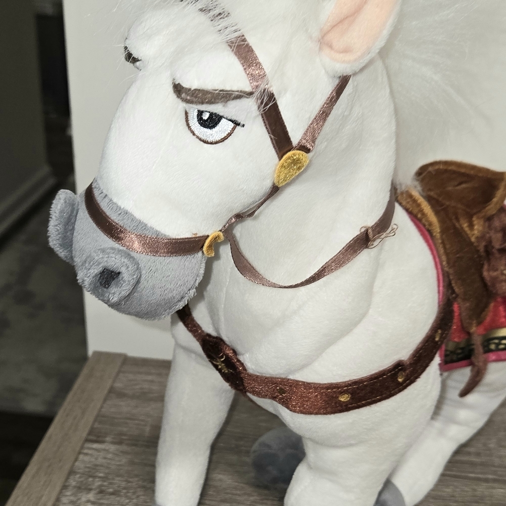 Disney Store Tangled Rapunzel Horse Maximus Plush Stuffed Animal 15" - Picture 2 of 7